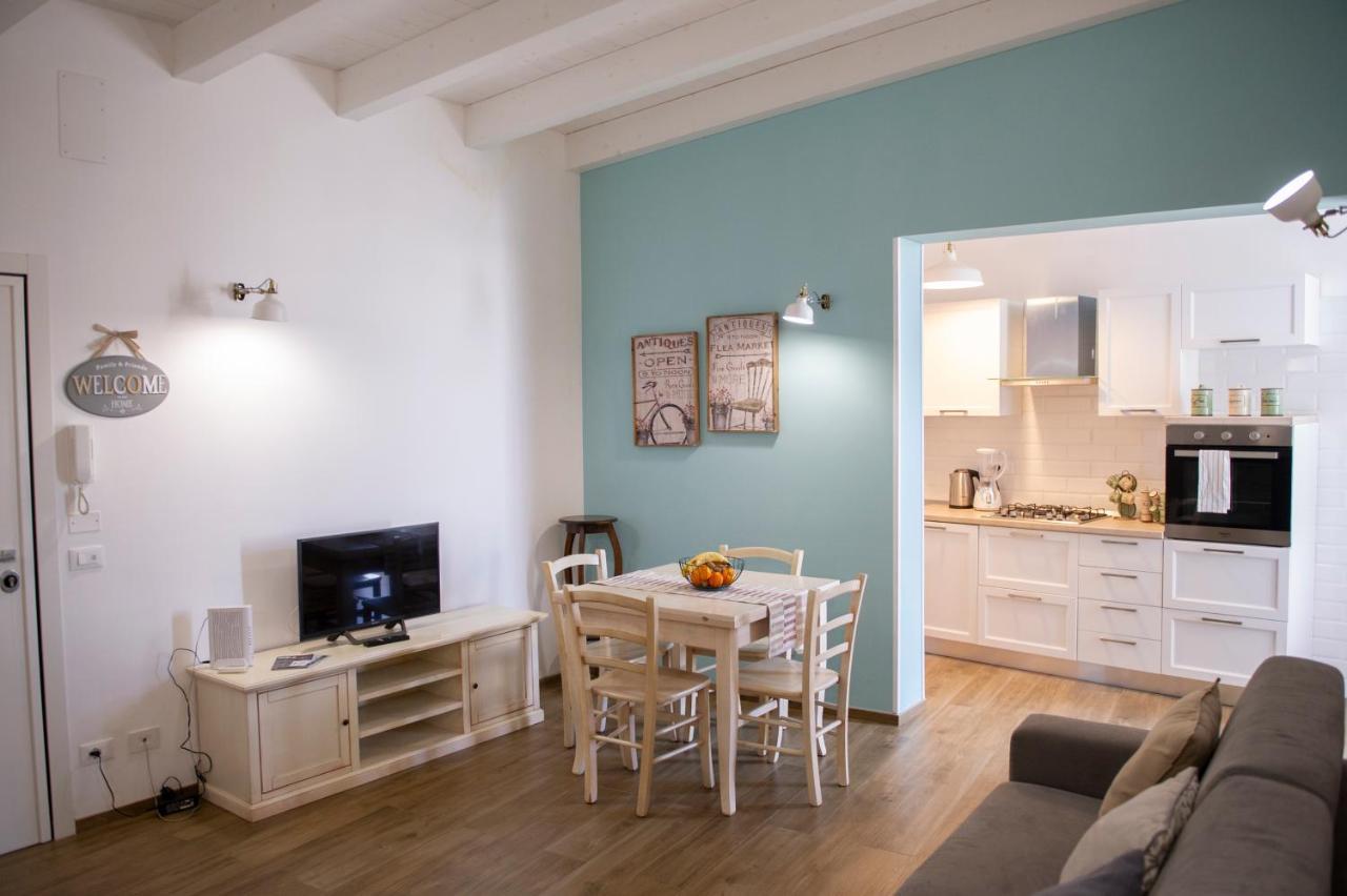 Color Apartment Monopoli Eksteriør bilde