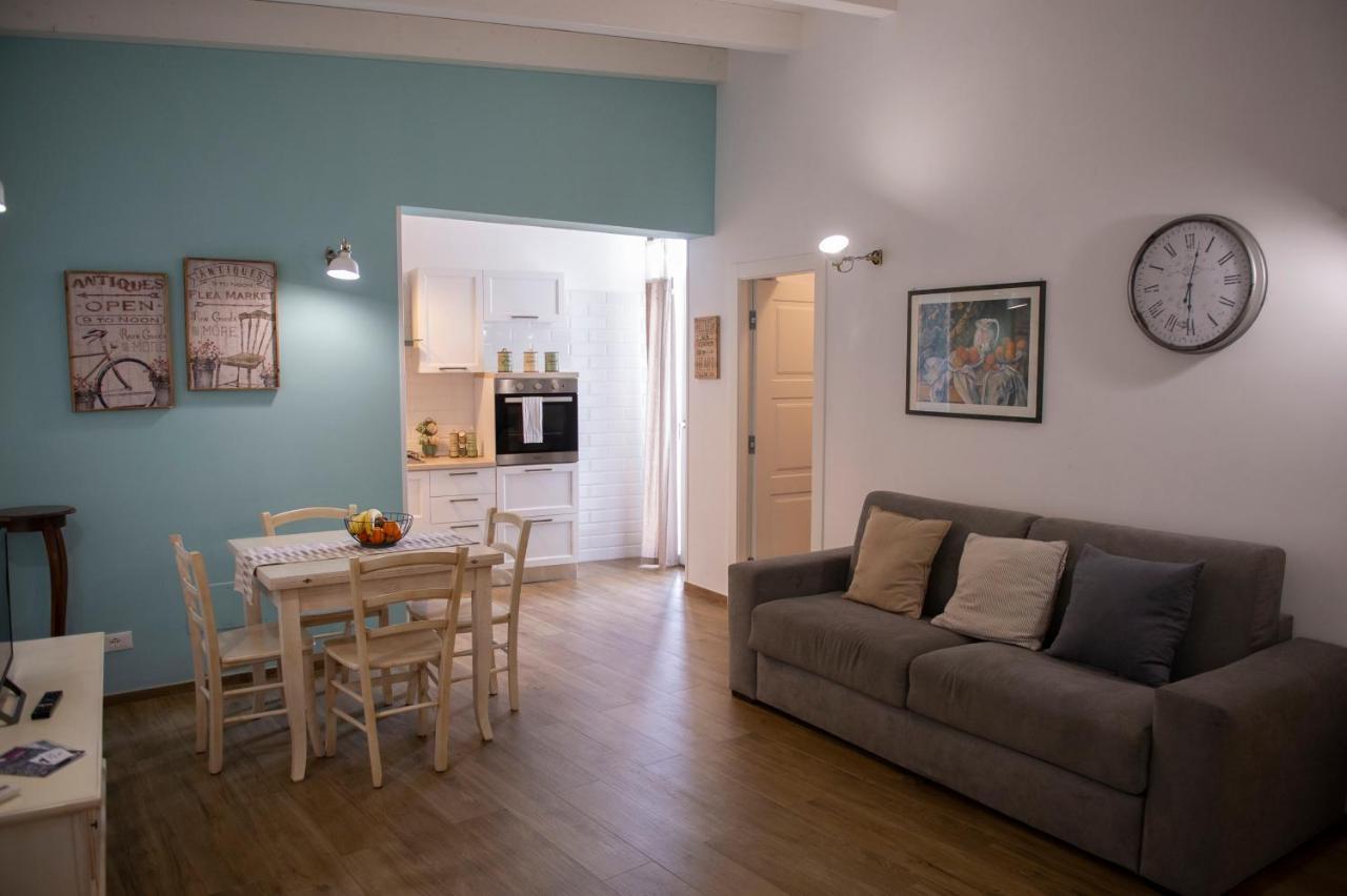 Color Apartment Monopoli Eksteriør bilde