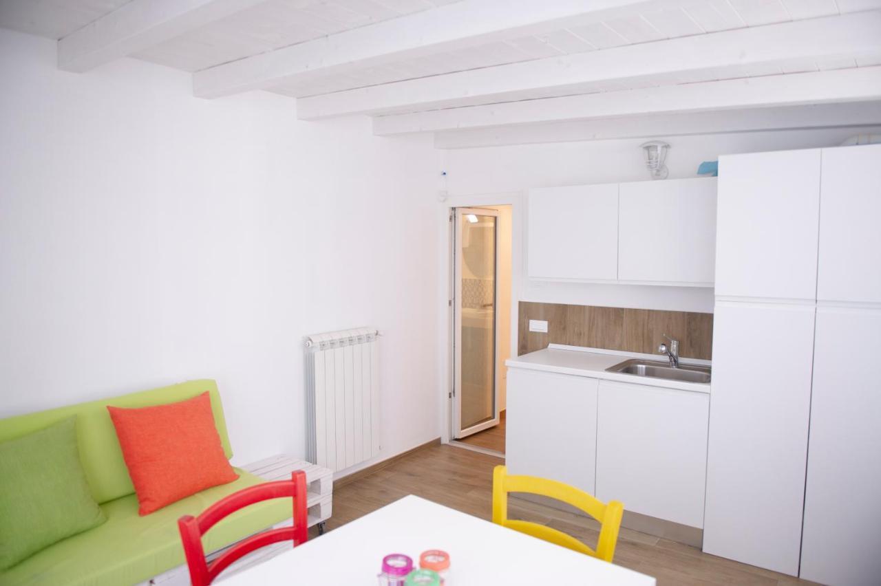 Color Apartment Monopoli Eksteriør bilde