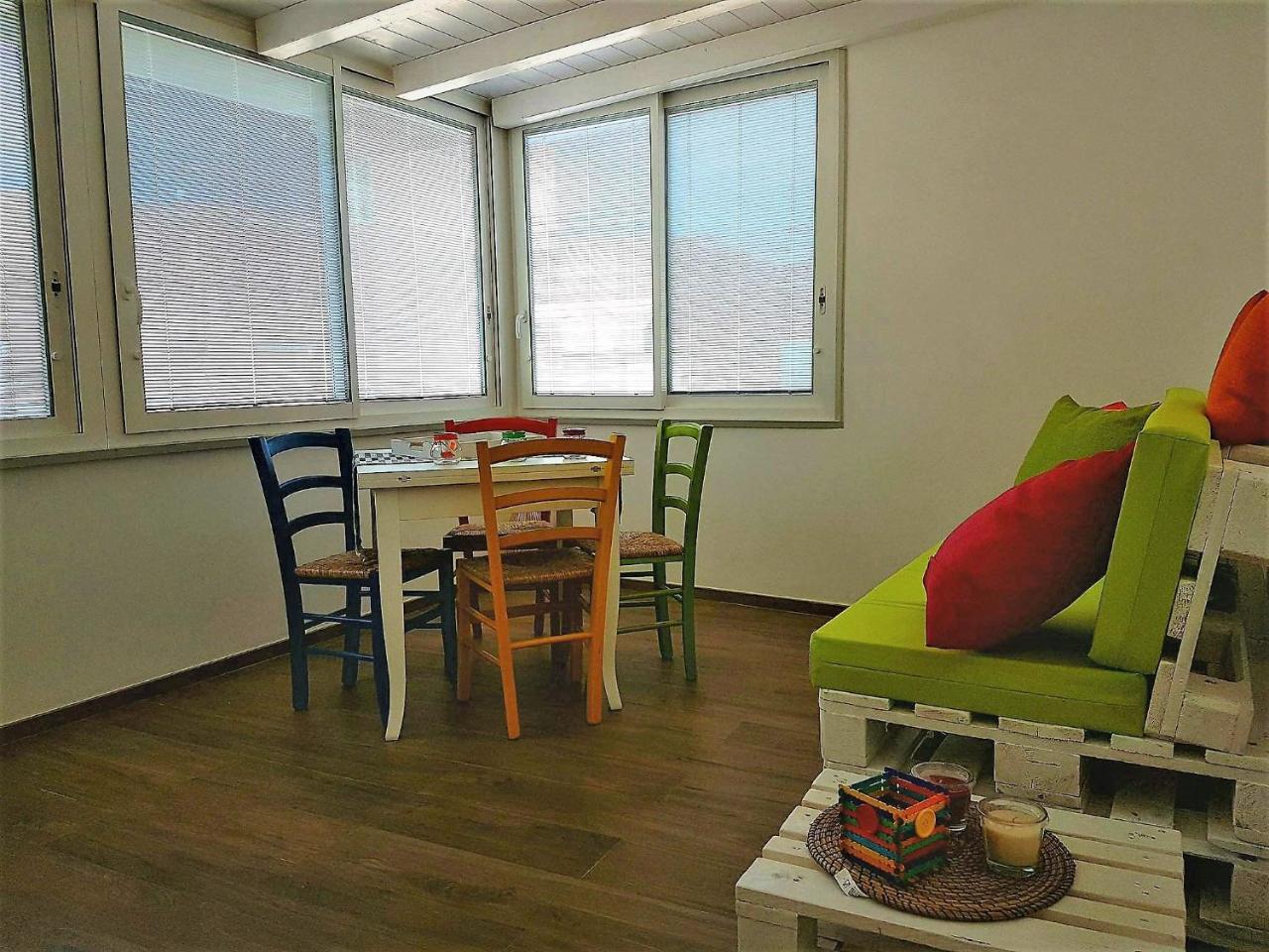 Color Apartment Monopoli Eksteriør bilde